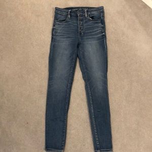 High rise American eagle light wash jeans